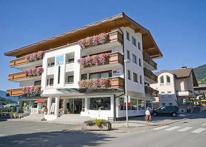 Apartmenthaus Brixen & Haus Central